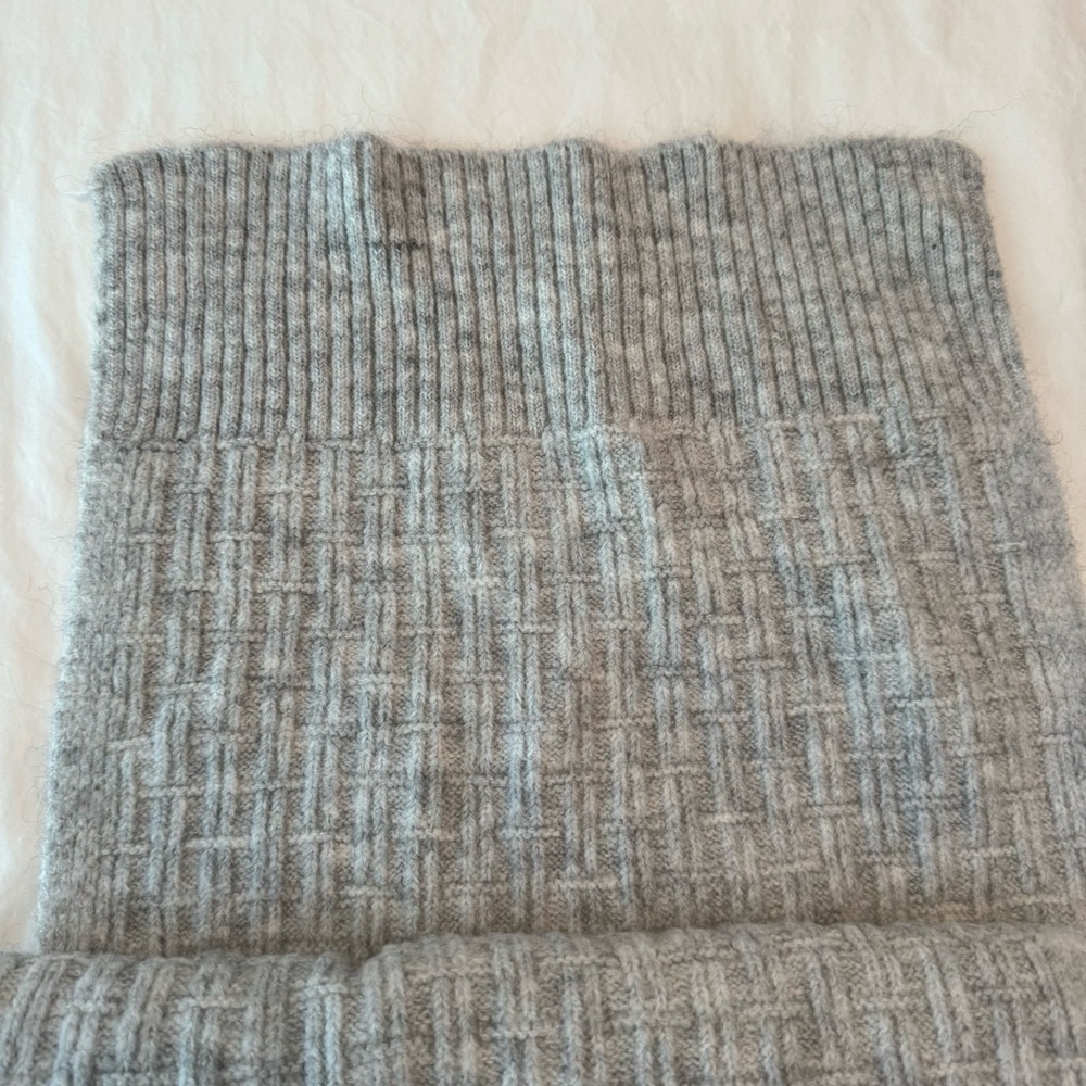 Like new winter scarf one size